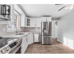 111 MANOR Drive - 15