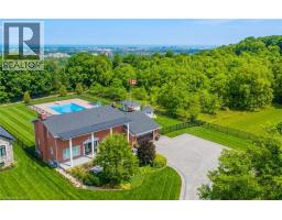 10 AZALEA Court - 1