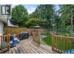 45 FREEMAN Crescent - 32
