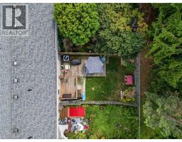 45 FREEMAN Crescent - 37