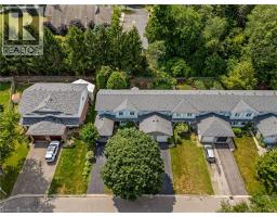 45 FREEMAN Crescent - 6