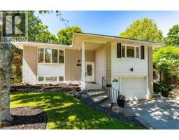 581 GLENDENE Crescent - 2