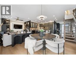3 QUEENSBROOK Crescent - 10