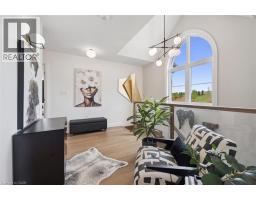 3 QUEENSBROOK Crescent - 15