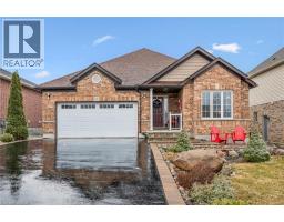 29 ENGLISH Crescent - 1