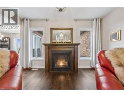 29 ENGLISH Crescent - 10