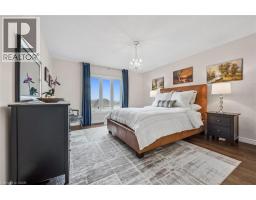 29 ENGLISH Crescent - 20