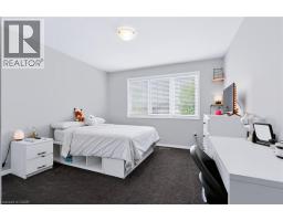 58 BISSET Avenue - 20