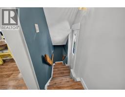 109 HODGKINS Avenue - 33