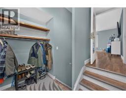 109 HODGKINS Avenue - 35