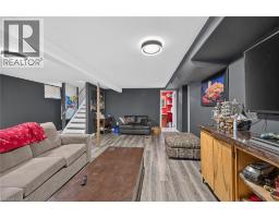 109 HODGKINS Avenue - 40