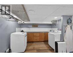 109 HODGKINS Avenue - 43