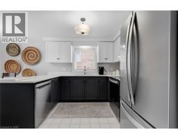 72 MELRAN Drive - 22