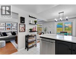 72 MELRAN Drive - 24