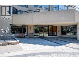 6 WILLOW Street UnitNo. 802 - 2