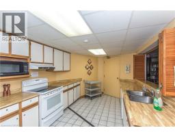 6 WILLOW Street UnitNo. 802 - 44