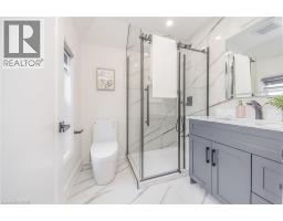 40 GLENDALE Avenue N - 40