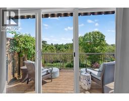 112 FAIRWOOD Place W - 10