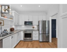 112 FAIRWOOD Place W - 15