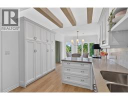 112 FAIRWOOD Place W - 17