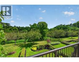 112 FAIRWOOD Place W - 2