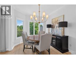 112 FAIRWOOD Place W - 21