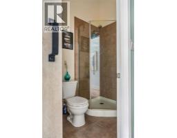 276 W KING Street W UnitNo. 213 - 40
