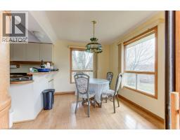 27 WALMER Gardens - 13