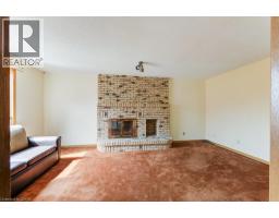 27 WALMER Gardens - 14