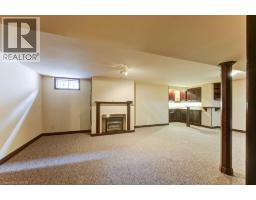 27 WALMER Gardens - 38