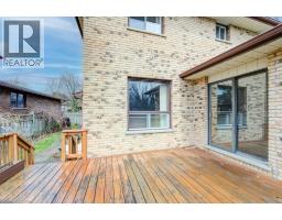 27 WALMER Gardens - 42