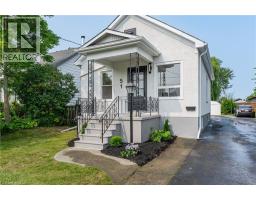 51 QUEEN Street S - 3