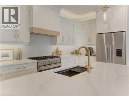 79 SUNSET HILLS Crescent - 14
