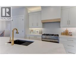 79 SUNSET HILLS Crescent - 16
