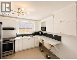 84 ELGAR Avenue - 4