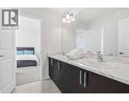 147 MIDLAND Place - 32
