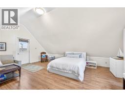 277 BAYGROVE Line - 42