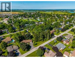 18 ELM Avenue - 6