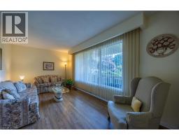 18 ELM Avenue - 9