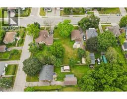 234 MONTROSE Street S - 3