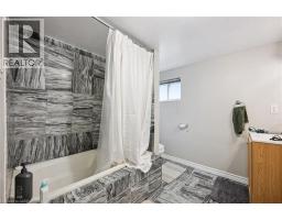 16 BEAUCOURT Place - 31