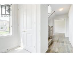 1439 UPPER THAMES Drive - 13