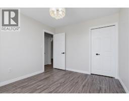 43 DECARO Crescent - 26