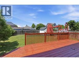 43 DECARO Crescent - 31