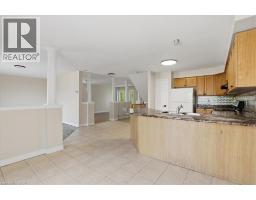 43 DECARO Crescent - 4