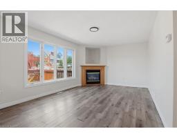 43 DECARO Crescent - 9