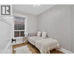 23 EDWARD Street - 21