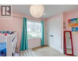 327 GOODRAM Drive - 26