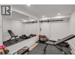 327 GOODRAM Drive - 34