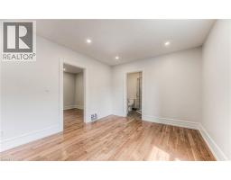 69 HUNGERFORD Road - 10